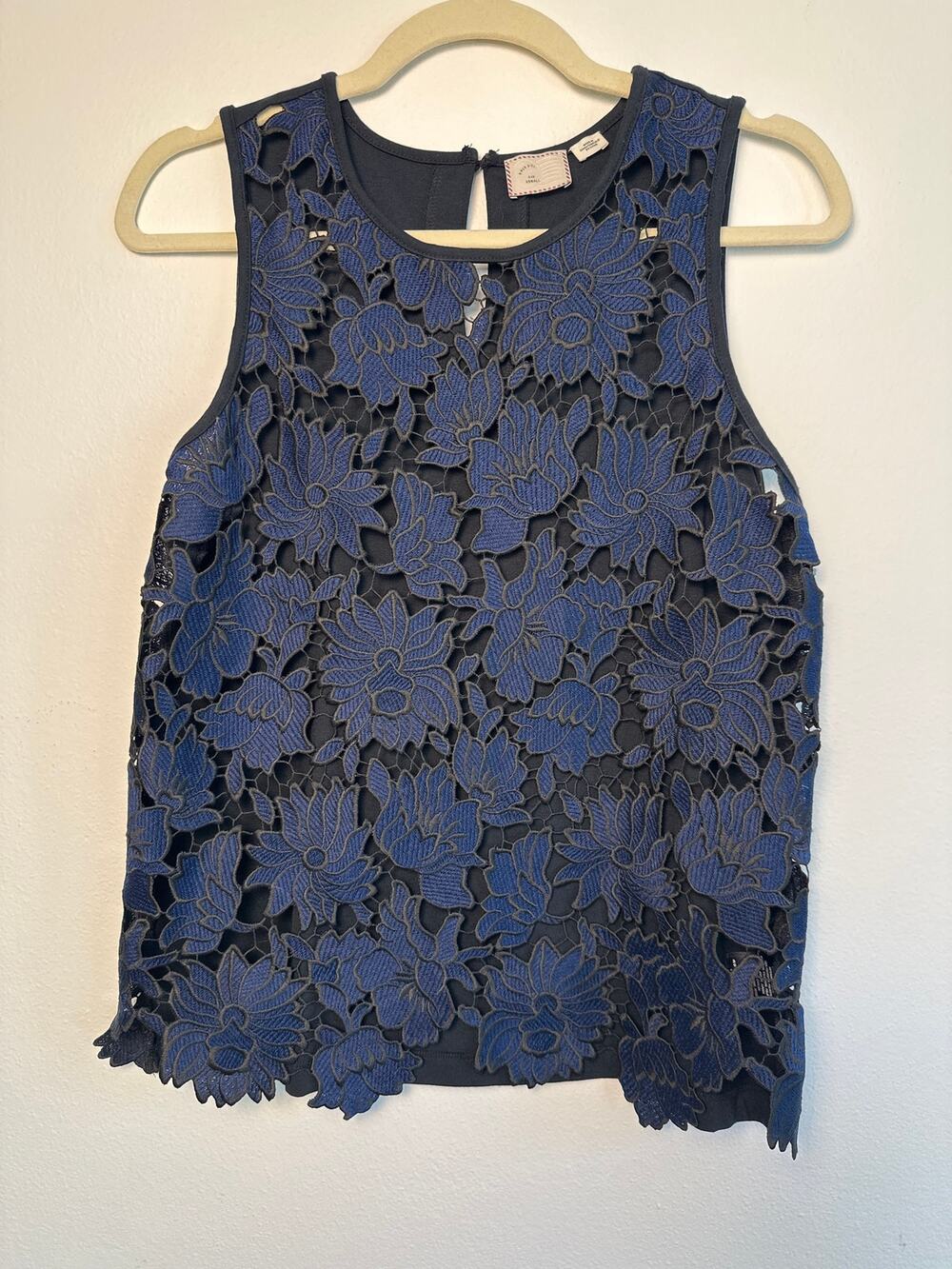 Anthropologie Postmark Floral Lace Overlay Tank Top • Navy Blue